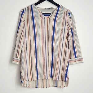 WOMEN'S FRANSA 100% COTTON ROLL TAB SLEEVES VNECK TOP